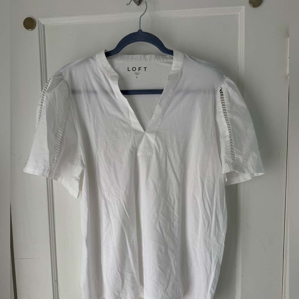 LOFT White Pleated V Neck Collar Blouse